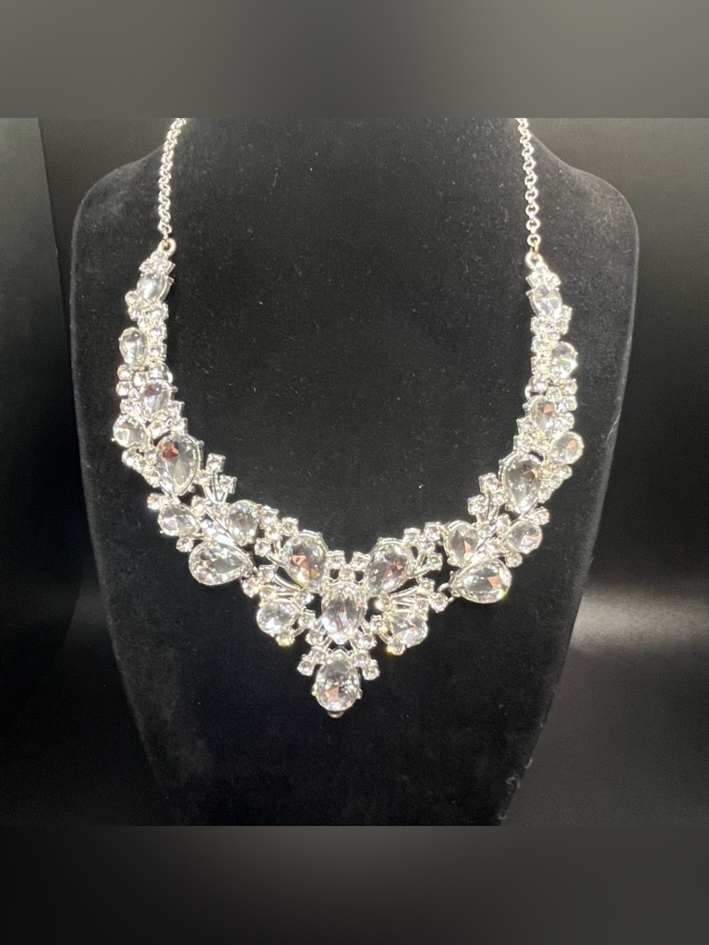 Silver Tone Clear Rhinestone Statement Necklace Bridal Prom Wedding Bib Necklace